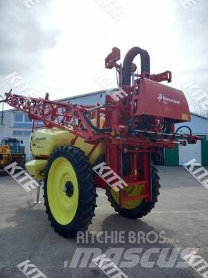 Kverneland Ikarus S28 견인형 분무기