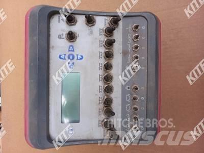 Kverneland Ikarus S28 견인형 분무기