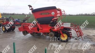 Väderstad Rapid RD 300S 드릴