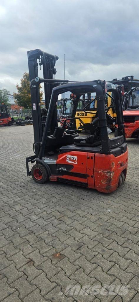 Linde E 18-02 전동 지게차