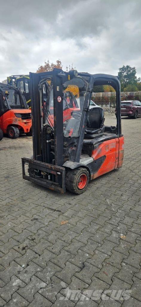 Linde E 20 L-02 전동 지게차