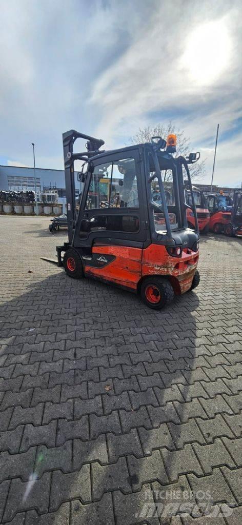 Linde E 25 L-01 전동 지게차