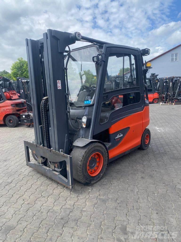 Linde E 50 HL-01 전동 지게차