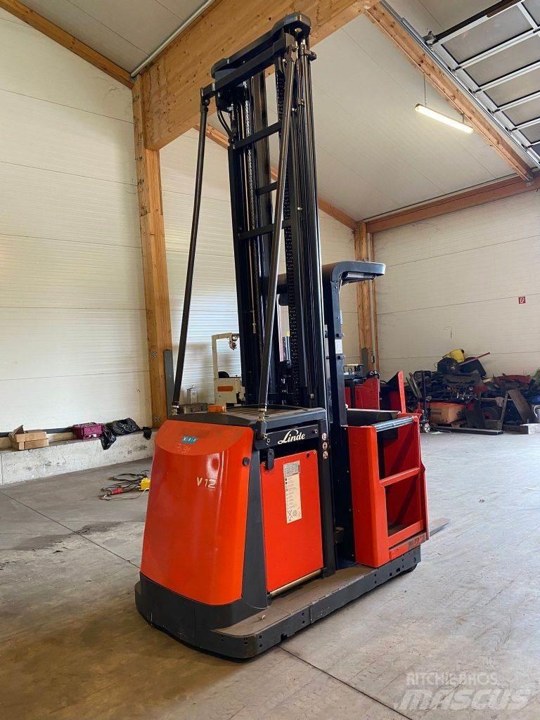 Linde V 12-02 하이 리프트 오더 피커