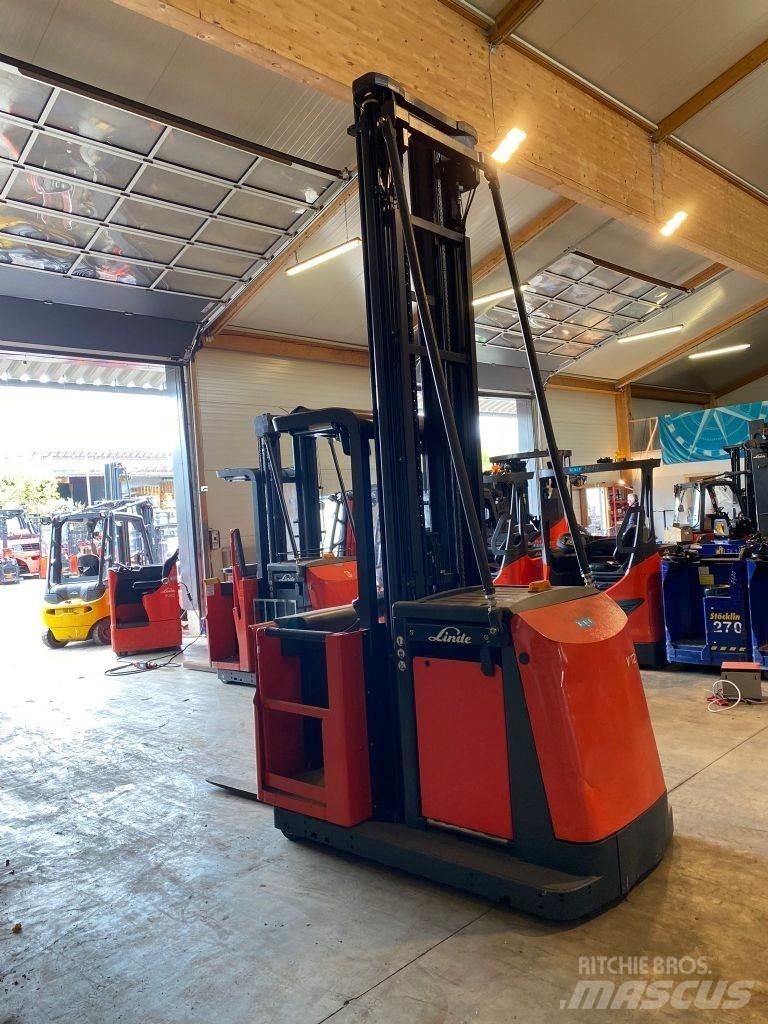 Linde V 12-02 하이 리프트 오더 피커