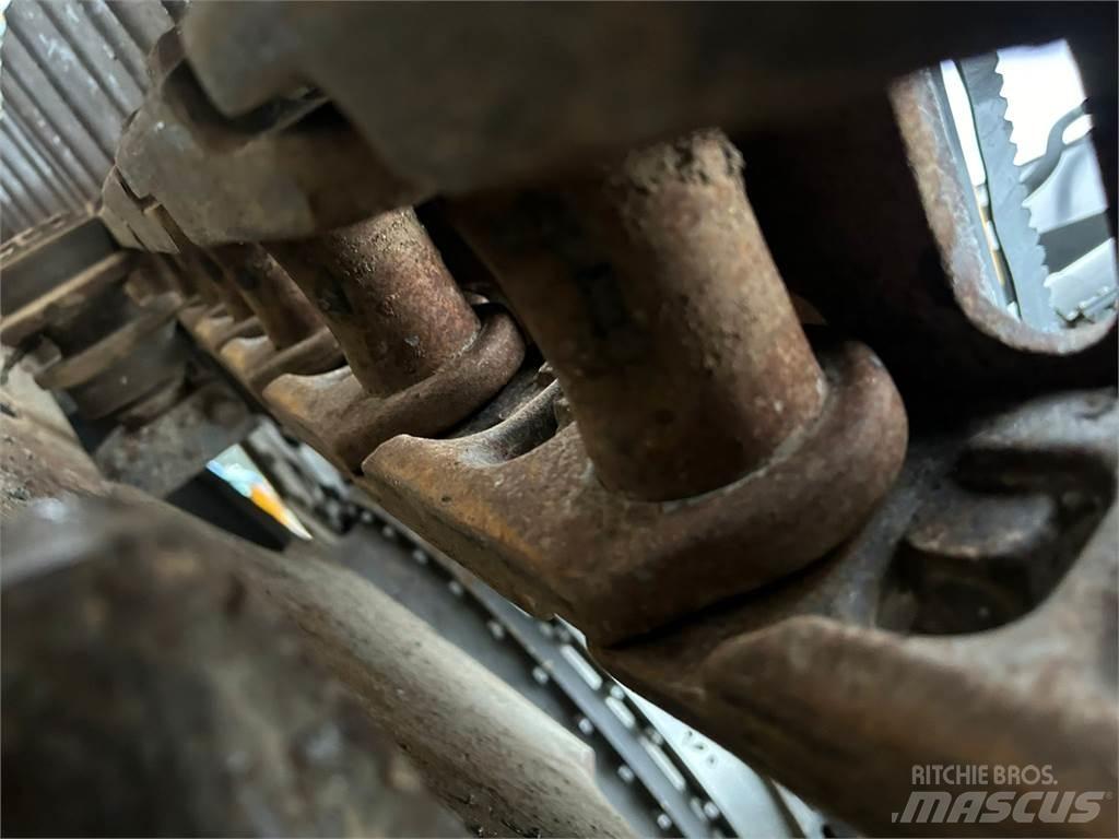 Volvo EC220DL 대형 굴삭기 29톤 이상