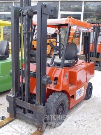 Balkancar DC178.33 디젤 지게차