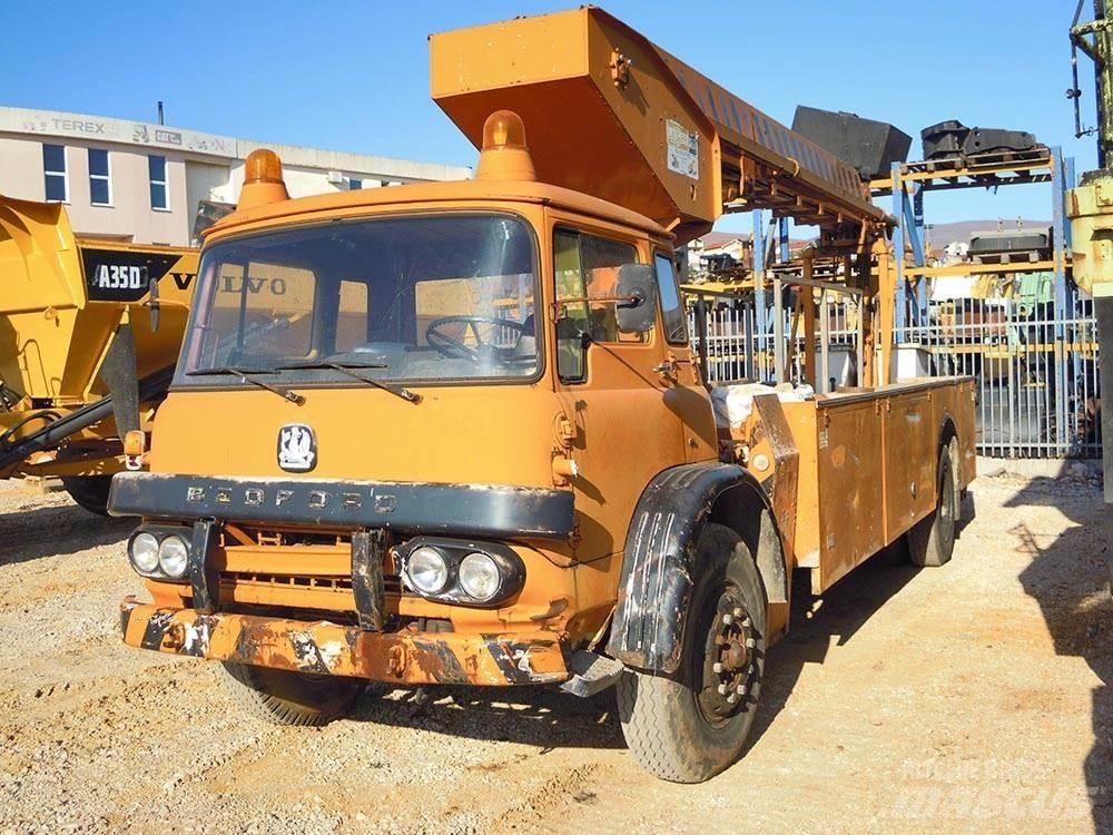 Bedford ERV1GCO 관절형 전동이동 리프트