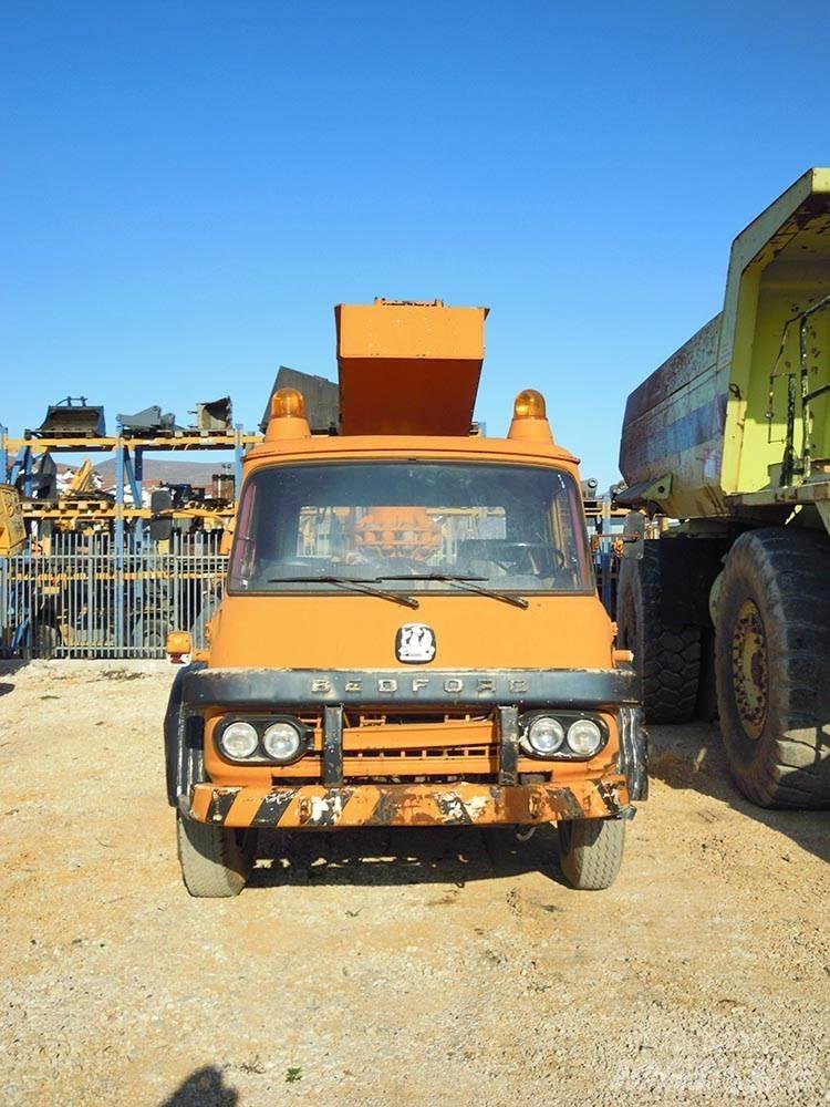 Bedford ERV1GCO 관절형 전동이동 리프트