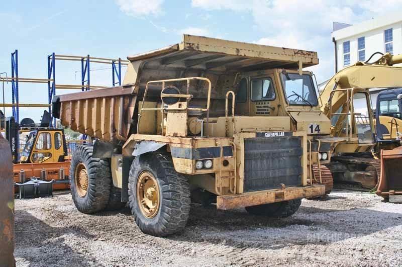 CAT 769C 건설현장 덤프트럭