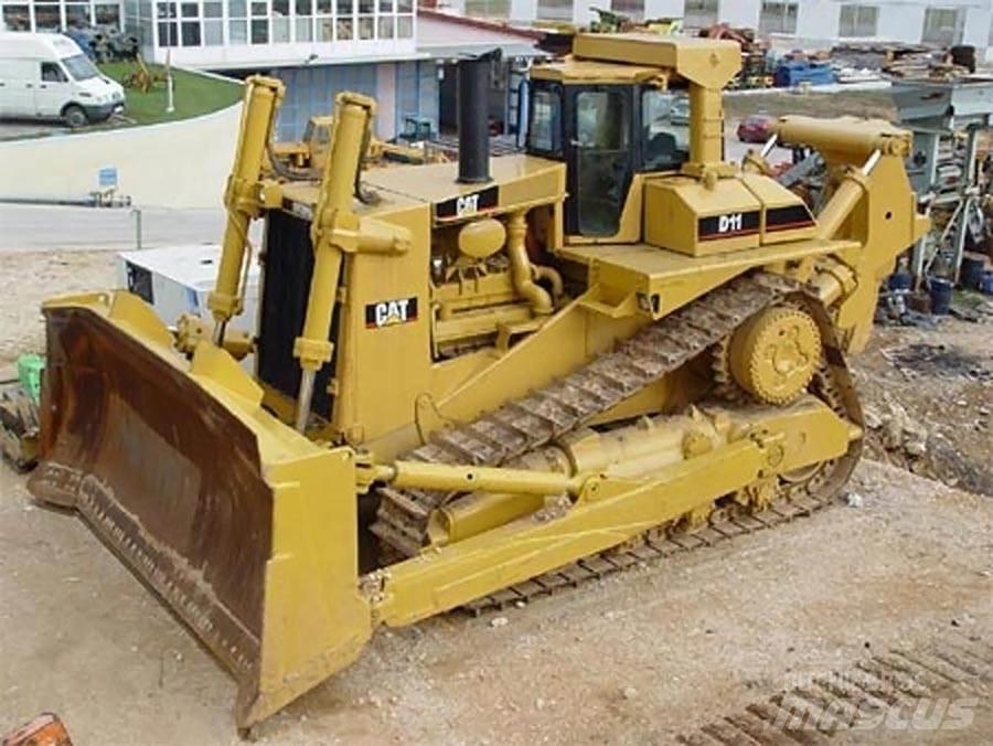 CAT D10 크롤러 도저