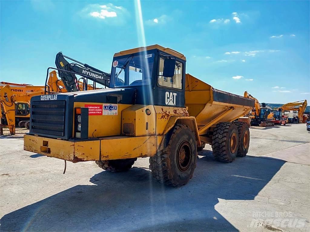 CAT D250E 연결식 홀러