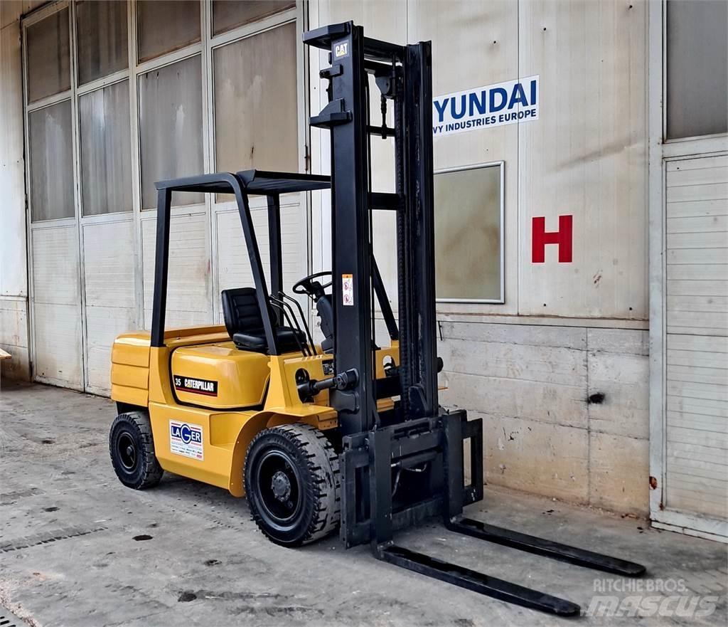 CAT FD35A 디젤 지게차