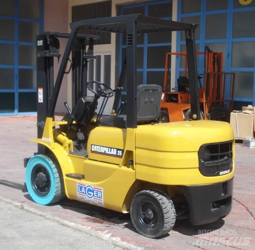 CAT GP25 LPG 지게차