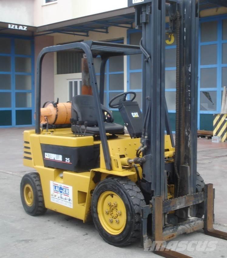 CAT GP25-2 LPG 지게차