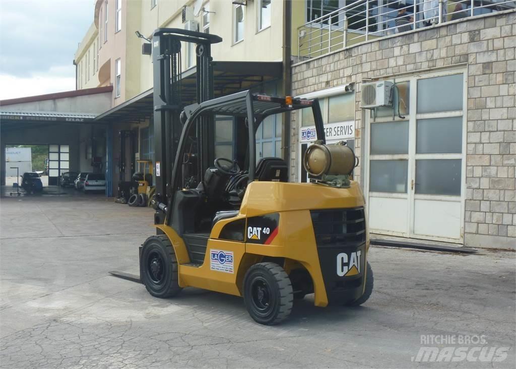 CAT GP40N LPG 지게차