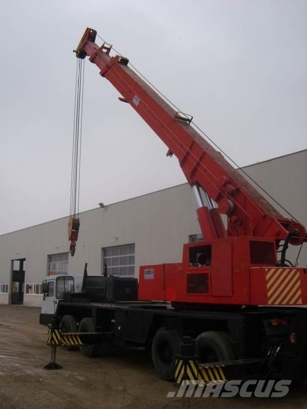 Coles T-321 R/T 크레인
