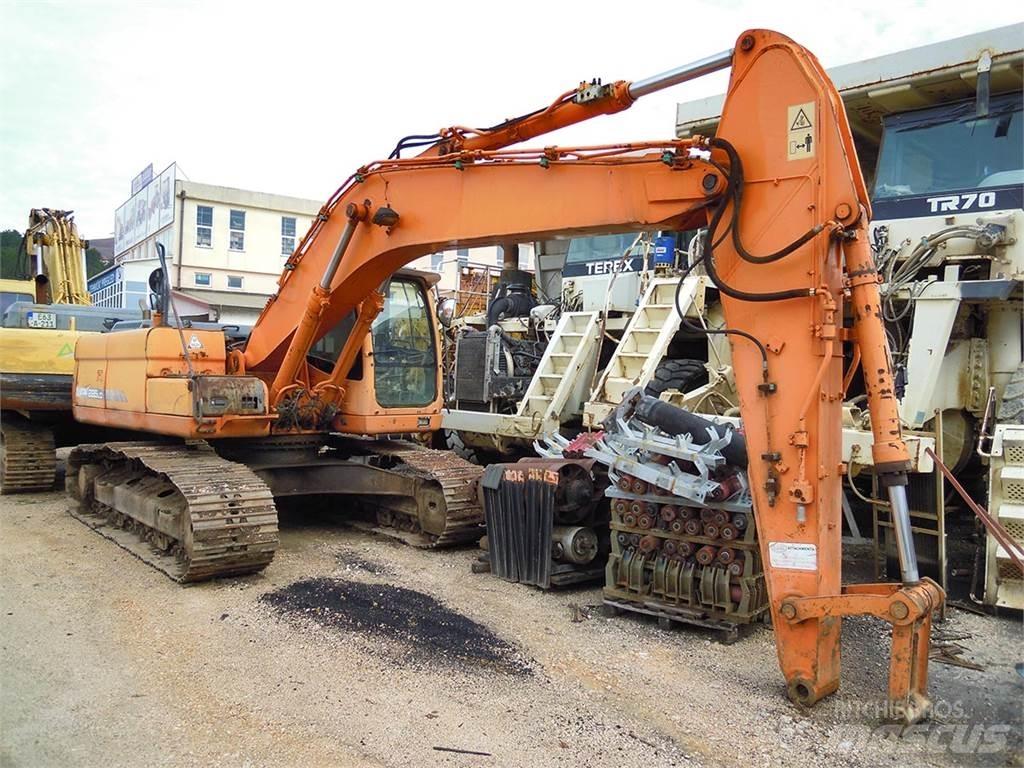 Doosan DX225LC 대형 굴삭기 29톤 이상