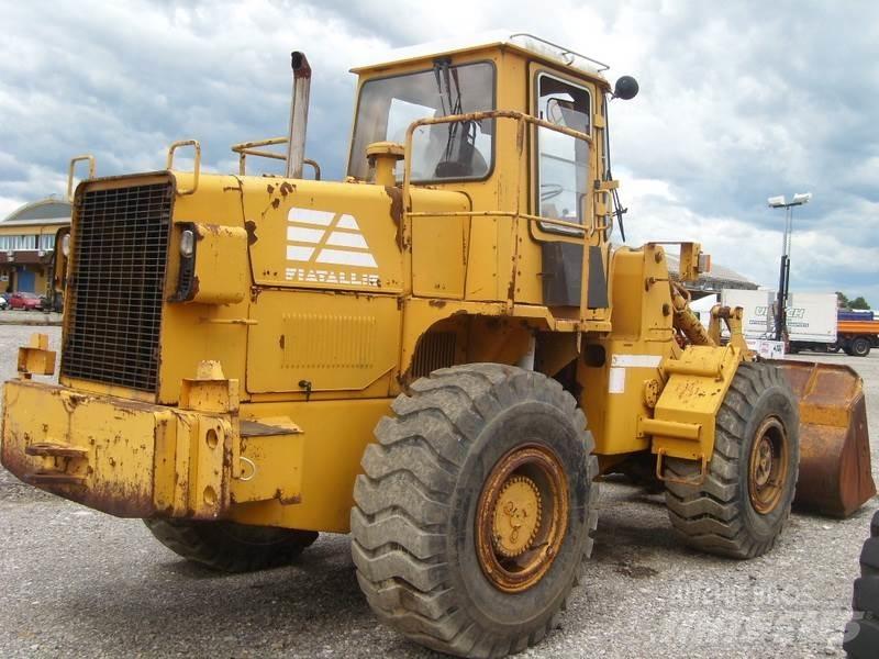 Fiat-Allis 580 FR 15  휠로우더