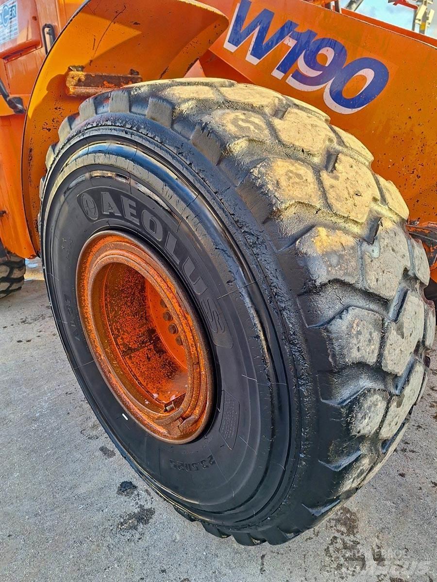 Fiat-Kobelco W190  휠로우더