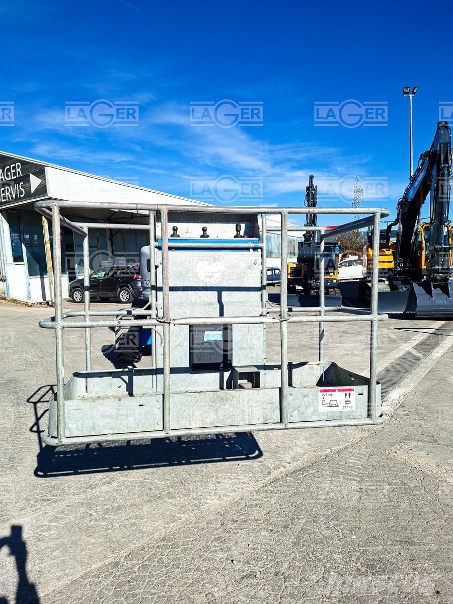 Genie Z-51/30J 관절형 전동이동 리프트