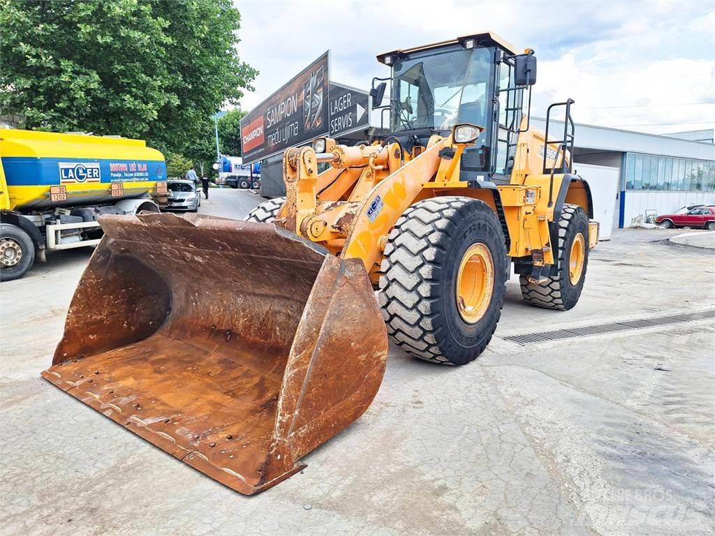 Hyundai HL960  휠로우더