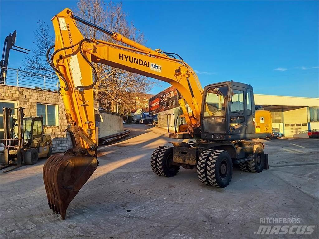 Hyundai R170W-7A  휠 굴삭기
