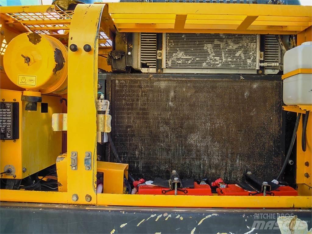 Hyundai R250LC-7 대형 굴삭기 29톤 이상