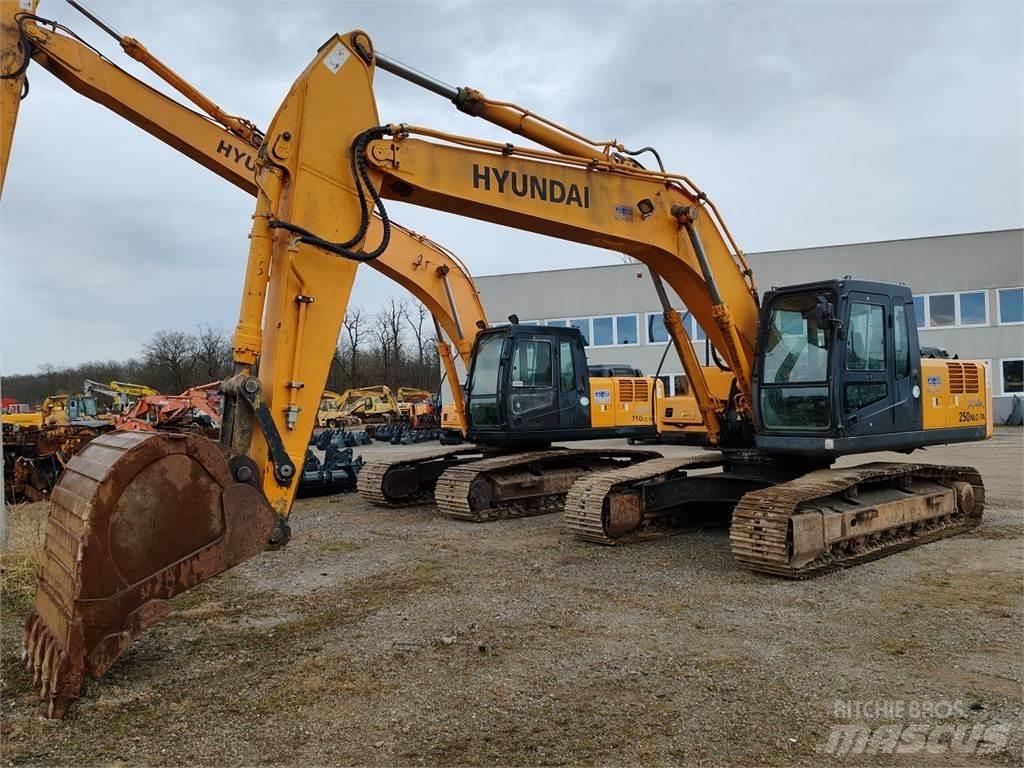Hyundai R250NLC-7A 대형 굴삭기 29톤 이상