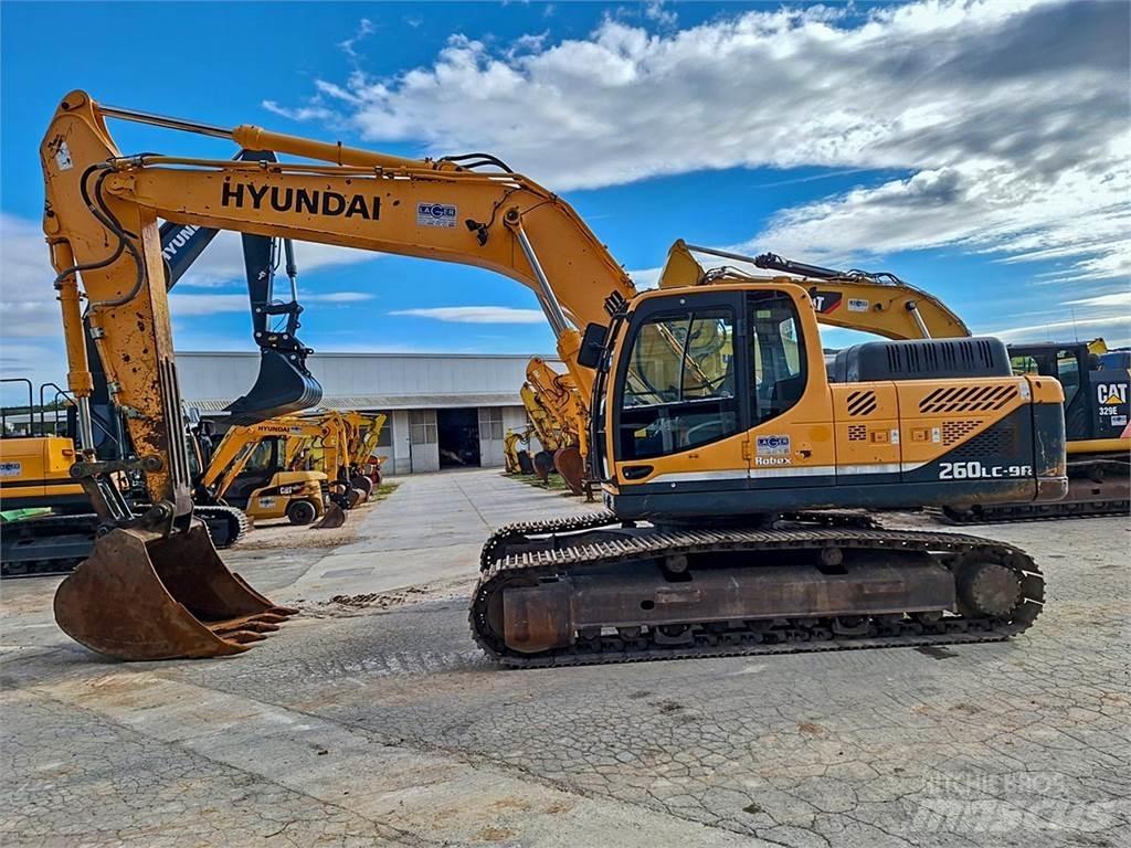 Hyundai R260LC-9A 대형 굴삭기 29톤 이상