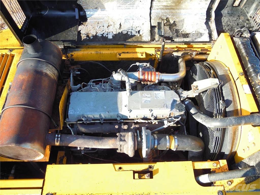 JCB JS330 대형 굴삭기 29톤 이상
