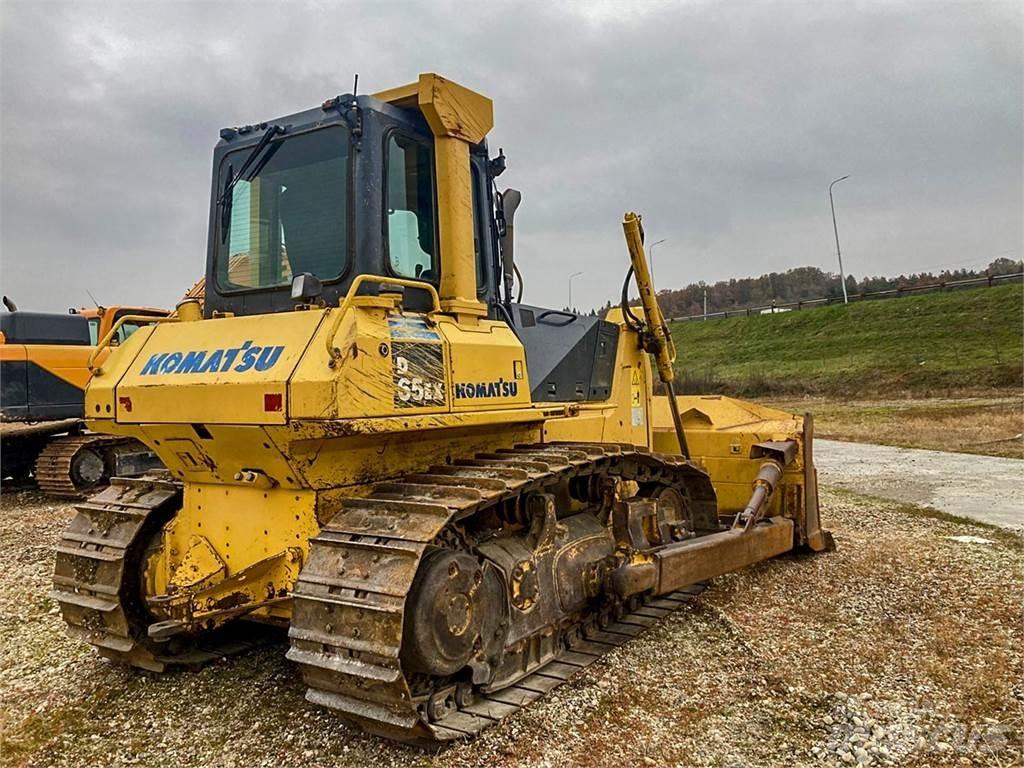 Komatsu D65EX 크롤러 도저