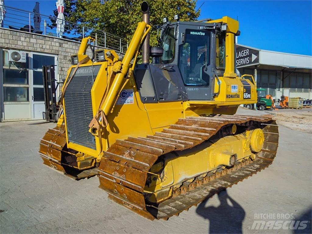 Komatsu D65PX-15EO 크롤러 도저