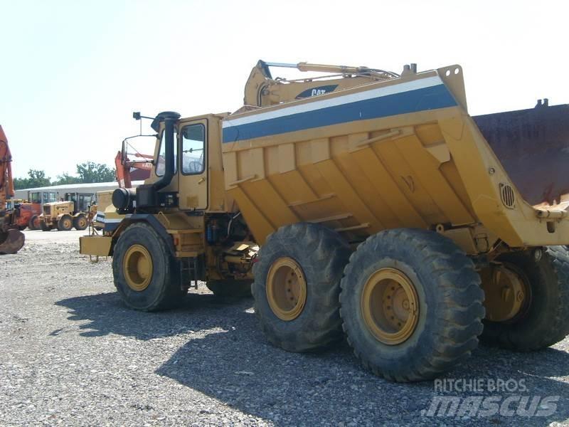 Komatsu HA270-3 연결식 홀러