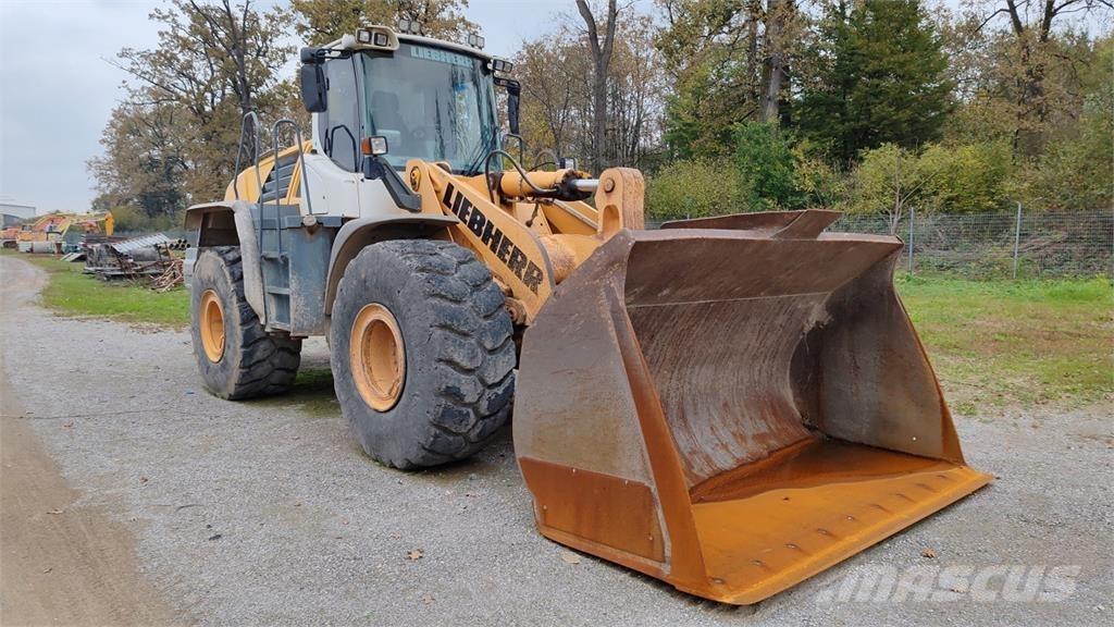 Liebherr L576  휠로우더