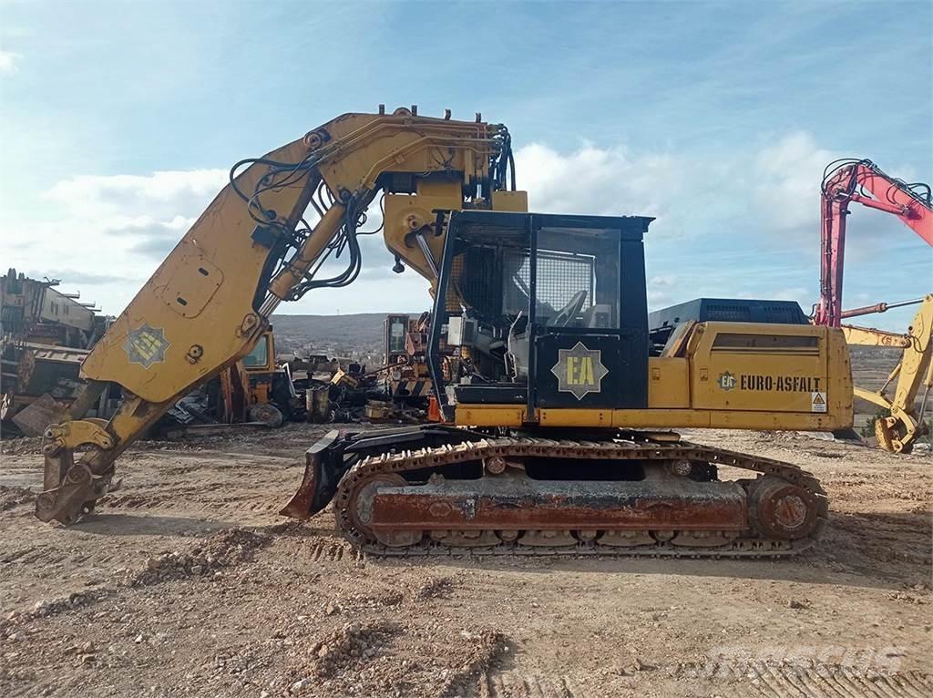Liebherr R934 BT 대형 굴삭기 29톤 이상
