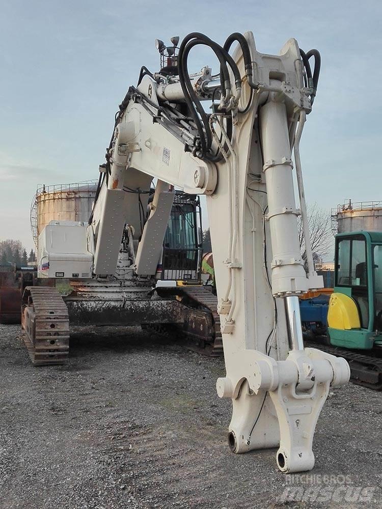 Liebherr R974B 대형 굴삭기 29톤 이상