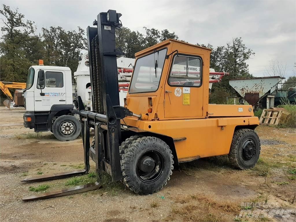 Litostroj V8 디젤 지게차