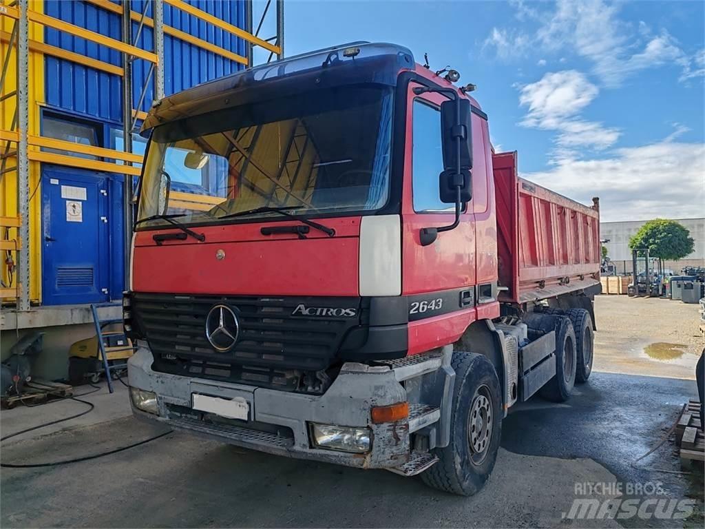 Mercedes-Benz Actros 2643 덤프 트럭