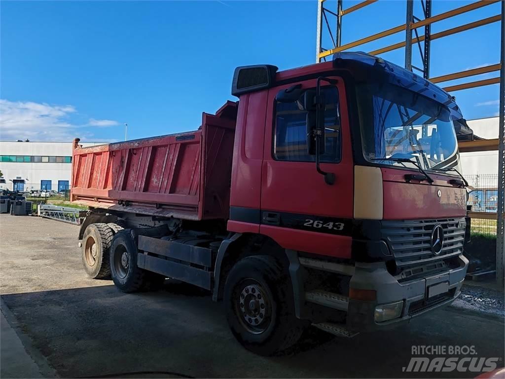 Mercedes-Benz Actros 2643 덤프 트럭