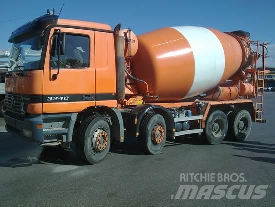 Mercedes-Benz ACTROS 3240 콘크리트 믹서트럭
