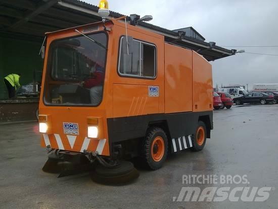 Mfh 2100D 청소 트럭