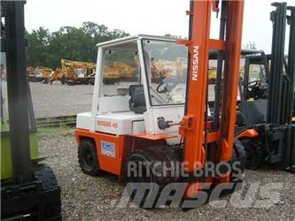 Nissan 40 디젤 지게차