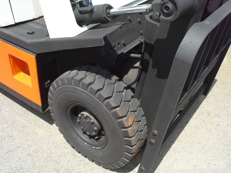 Nissan H01A15 LPG 지게차