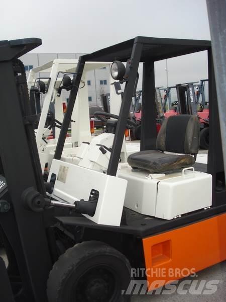 Nissan NH02M20 그 외 지게차