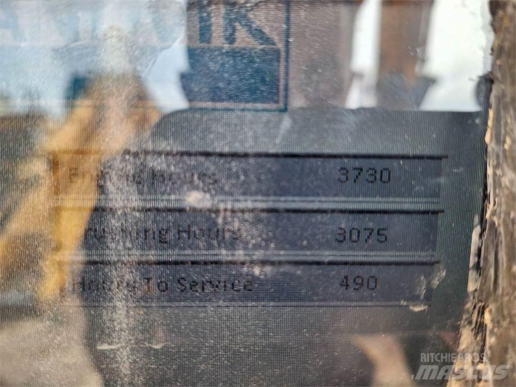 Sandvik QI 240 이동식 분쇄기