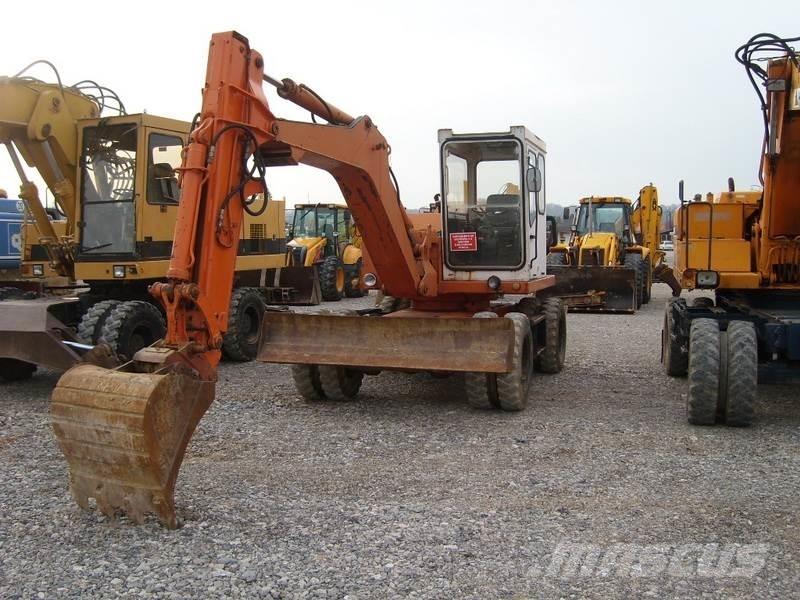 Schaeff HML 40  휠 굴삭기