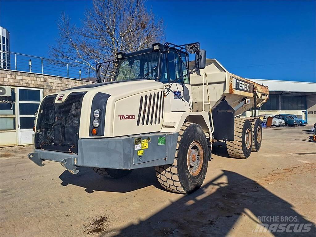 Terex TA300 연결식 홀러