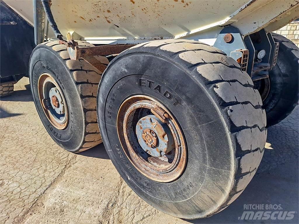 Terex TA300 연결식 홀러