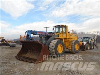 Volvo L330D  휠로우더